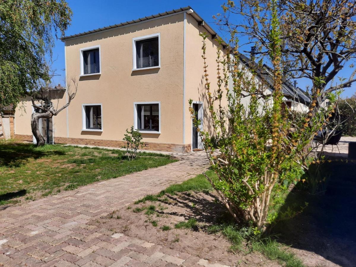 Le Clos Des Feugrais Saint-Aubin-les-Elbeuf Exterior photo